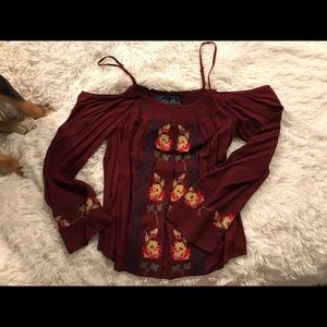 Cold shoulder soft embroidered Flowey top